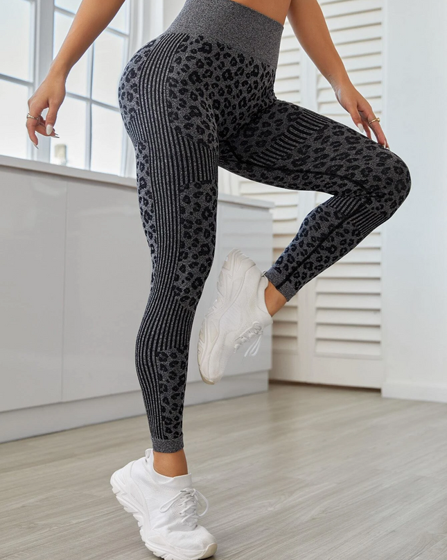 ZASUWA Female Leopard Print Quick-dry Booty Leggings