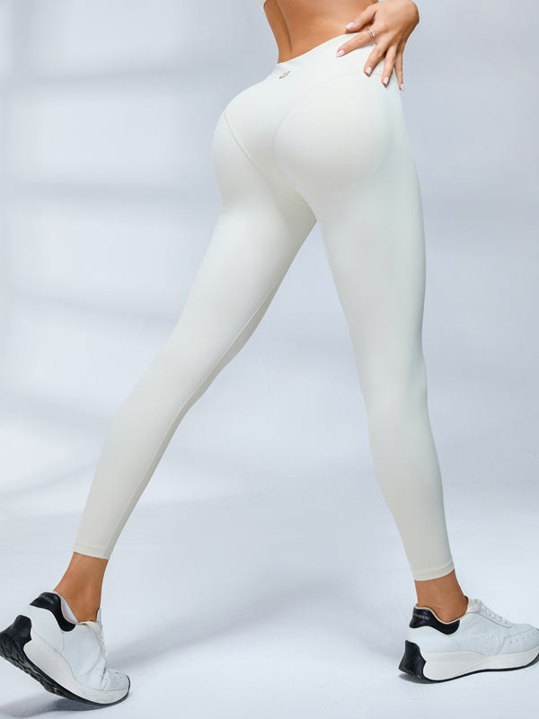 ZASUWA Female Super Twist Thumbhole Cropped Top