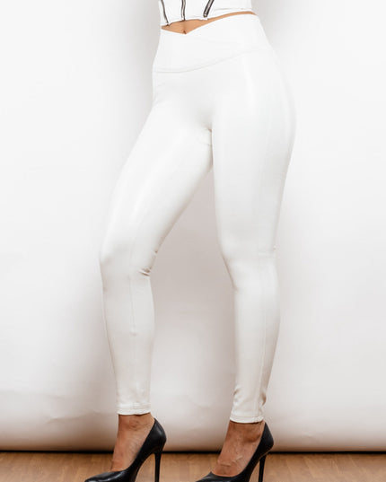 ZASUWA Female Glossy Faux Leather V-shape Waist Leggings