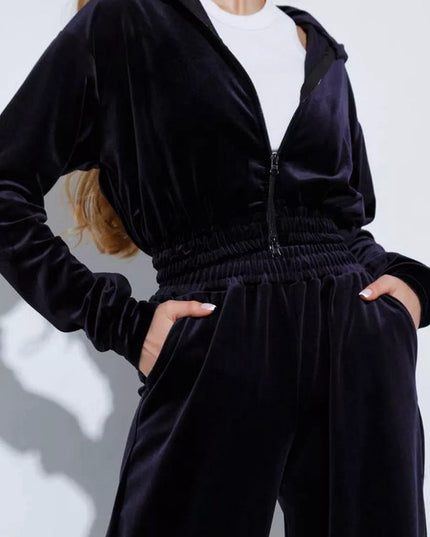 ZASUWA Female Velvet Zipper Pocket Hooded Casual Cropped Tracksuit