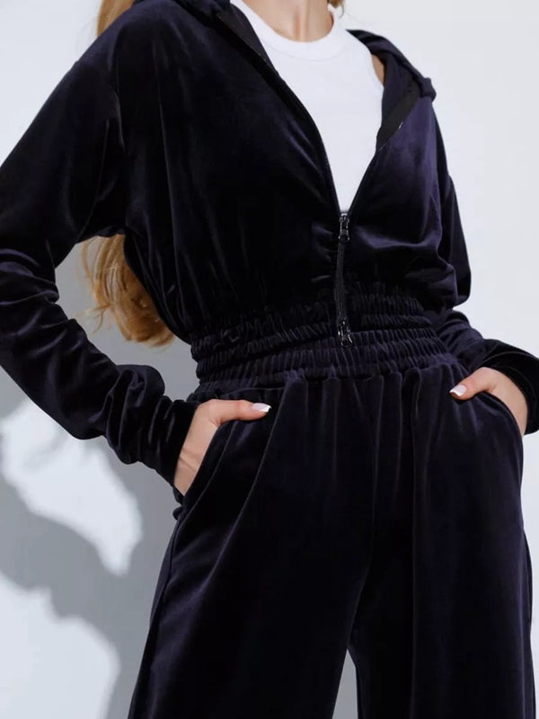ZASUWA Female Velvet Zipper Pocket Hooded Casual Cropped Tracksuit