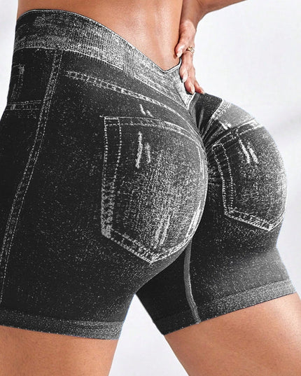 ZASUWA Female Deep V Back Denim Scrunch Bum Shorts