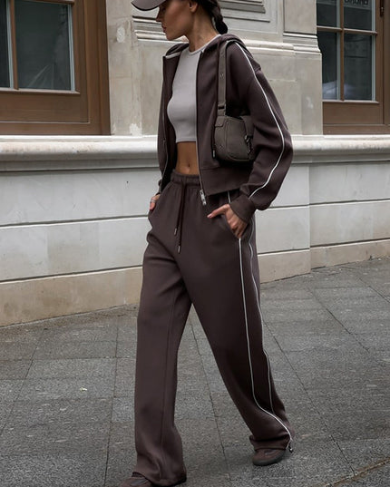 ZASUWA Female Stripes Zipper Pocket Casual Tracksuit