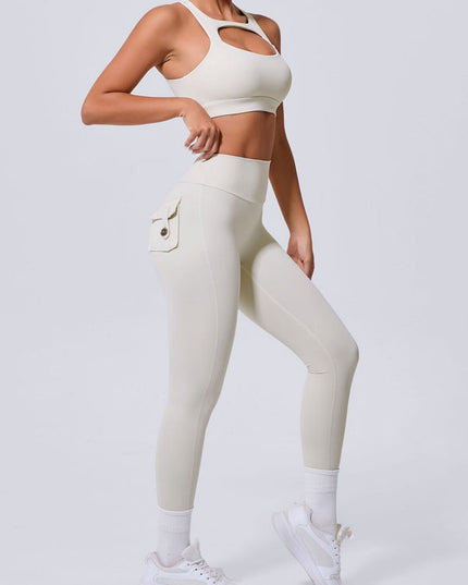 ZASUWA Female Pocket Cutout Cross Back Scrunch Bum Tracksuit