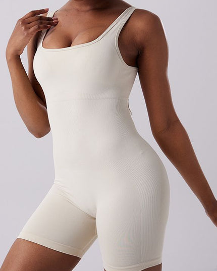 ZASUWA Female V-shaped Waist Scrunch Bum Hollow Out Romper