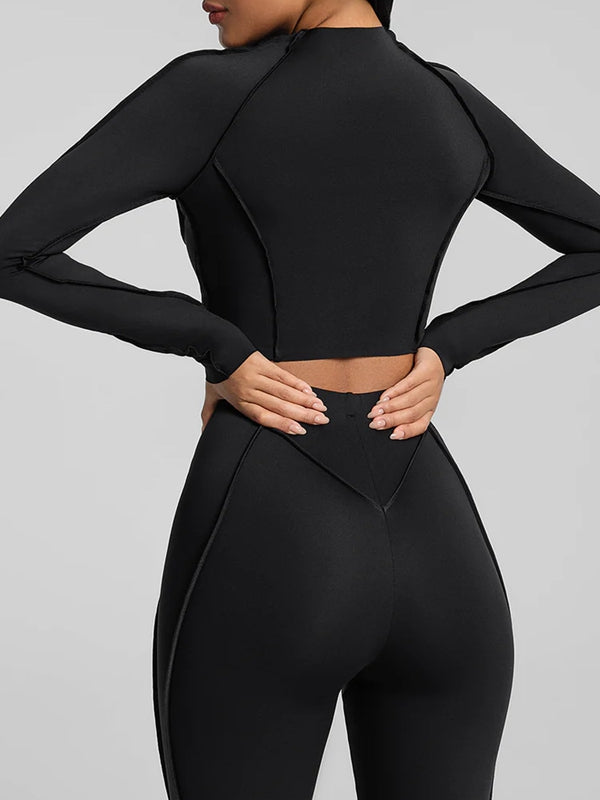 ZASUWA Female Stitch Performance Cropped Flare Tracksuit