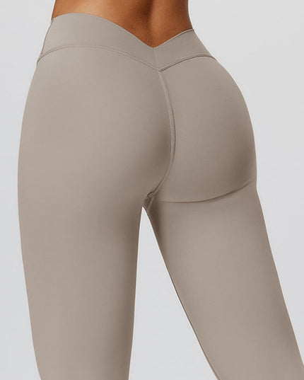 ZASUWA Female Deep V Back Yoga Leggings