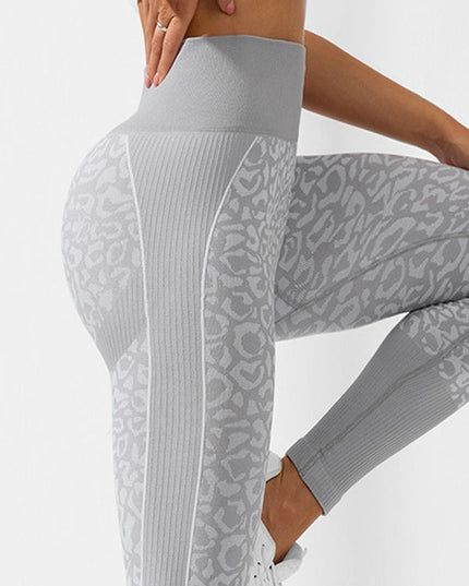 ZASUWA Female Seamless Leopard Print Booty Leggings