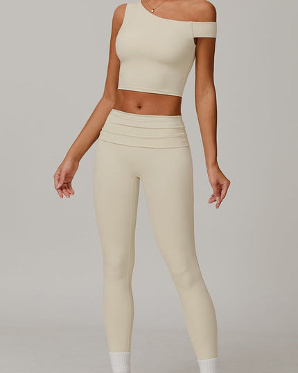 ZASUWA Female Unique Cutout Short Tracksuit