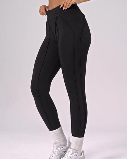 ZASUWA Female Super Stylish&Sexy Stitch Performance Short Sleeves