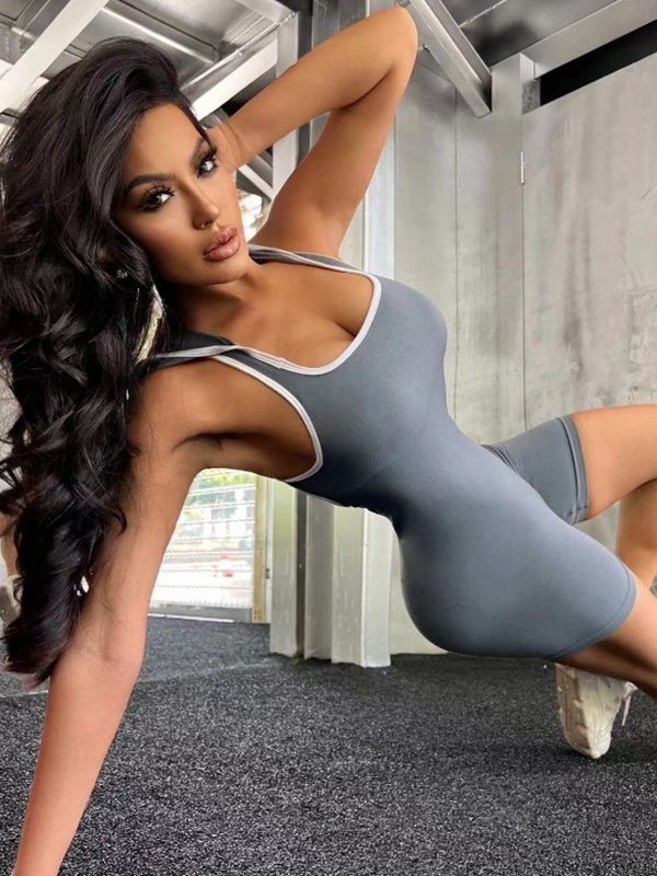 ZASUWA Female Hooded Hollow Out Scrunch Bum Romper