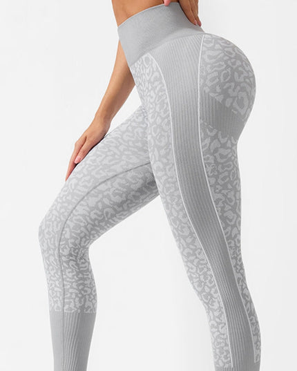 ZASUWA Female Seamless Leopard Print Booty Leggings
